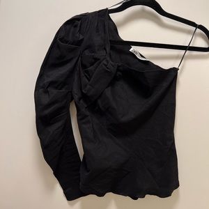 One shoulder top